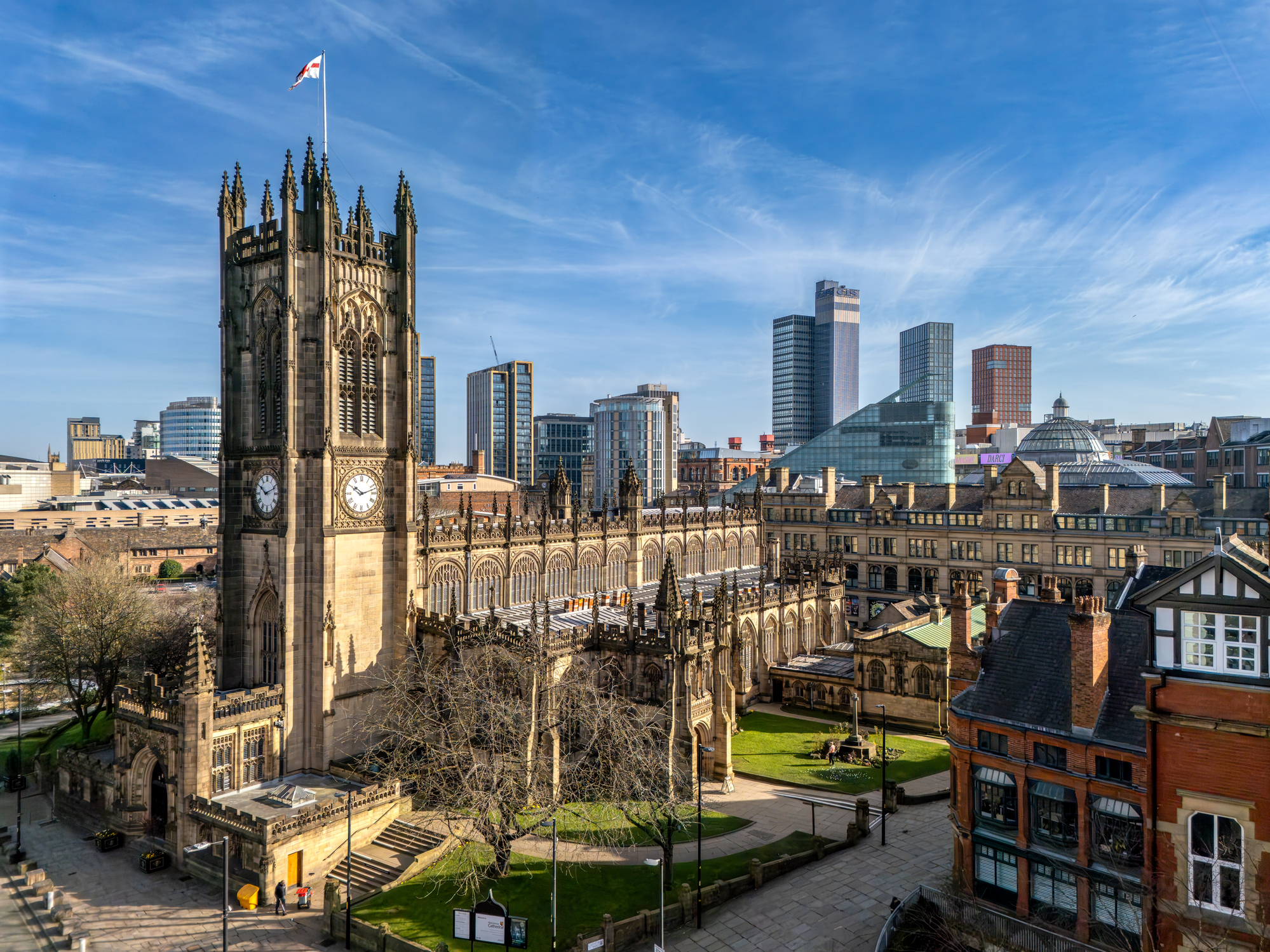 Manchester vs London for Work in 2026: Is the North Offering Better Value?